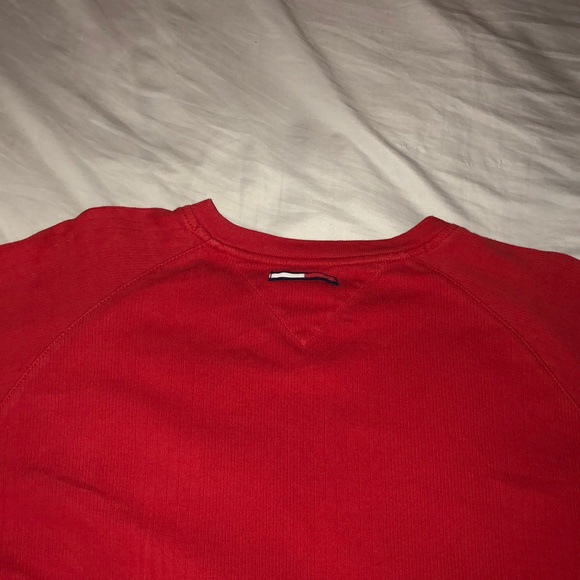 Tommy Hilfiger Red Vintage T - Picture 3 of 4